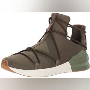 PUMA Fierce Rope Green Criss Cross Laced Women's Sneakers